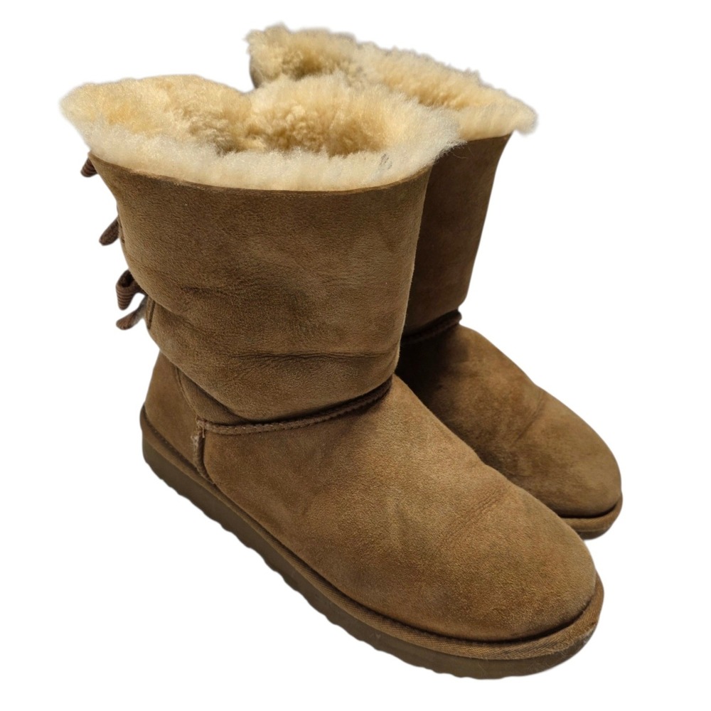 UGG Bailey Bow II Boots Women 9 Chestnut Suede Shearling Double Bow Back
